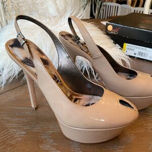 Sam Edelman peep toe heals.